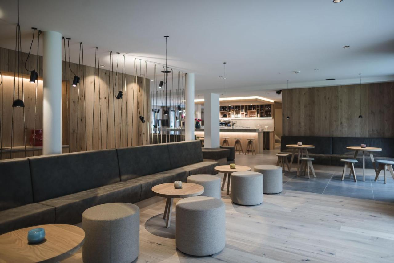 Hotel Vierbrunnenhof 3*